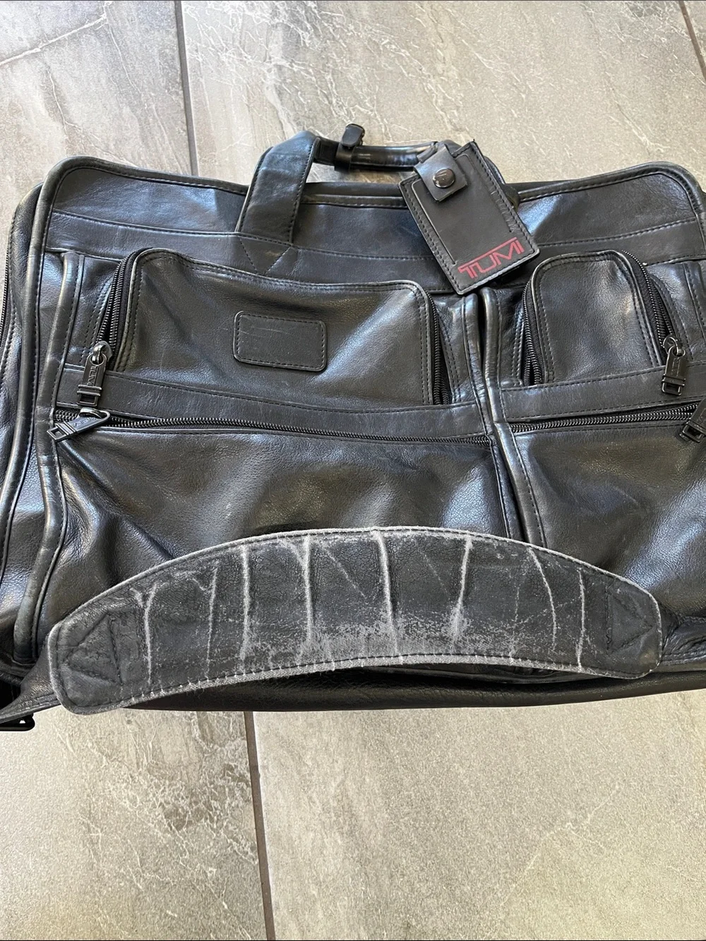 🖤 Tumi Alpha Leather Briefcase Laptop Bag Messenger Black Travel
